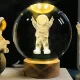 Декоративний 3D нічник Астронавт кришталева куля з led підсвічуванням на дерев'яний каркас Дитячий нічник